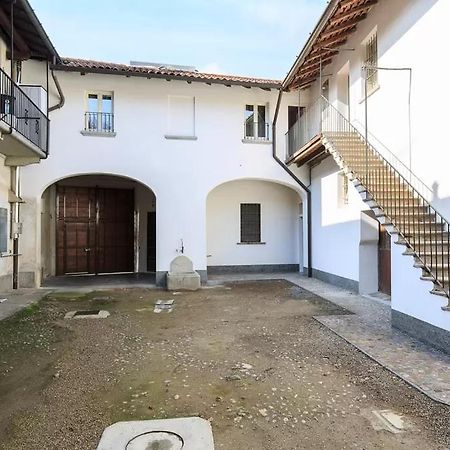 Villa Mereghetti Corbetta Екстериор снимка